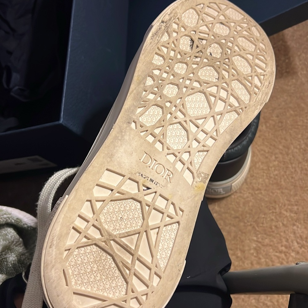 Dior B33 Spin Sneakers - White and Gray - Picture 9 of 12